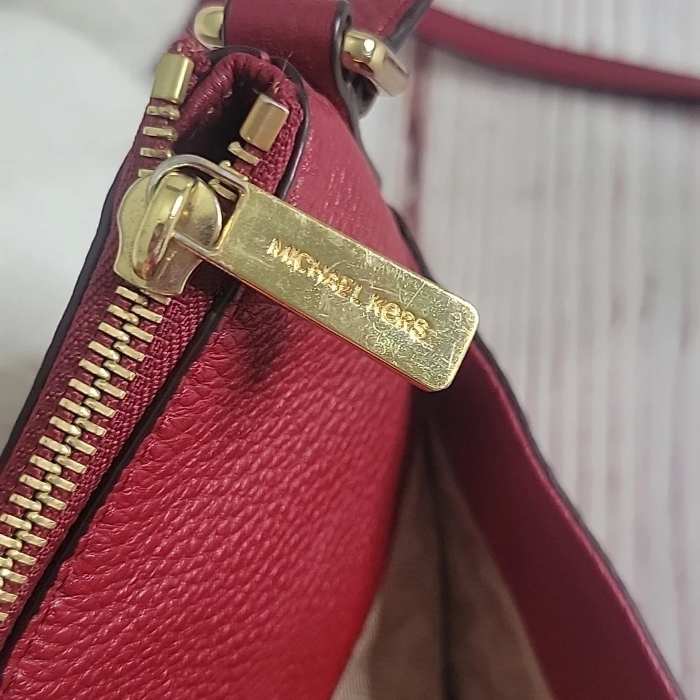 MICHAEL Michael Kors Red Leather Crossbody Bag